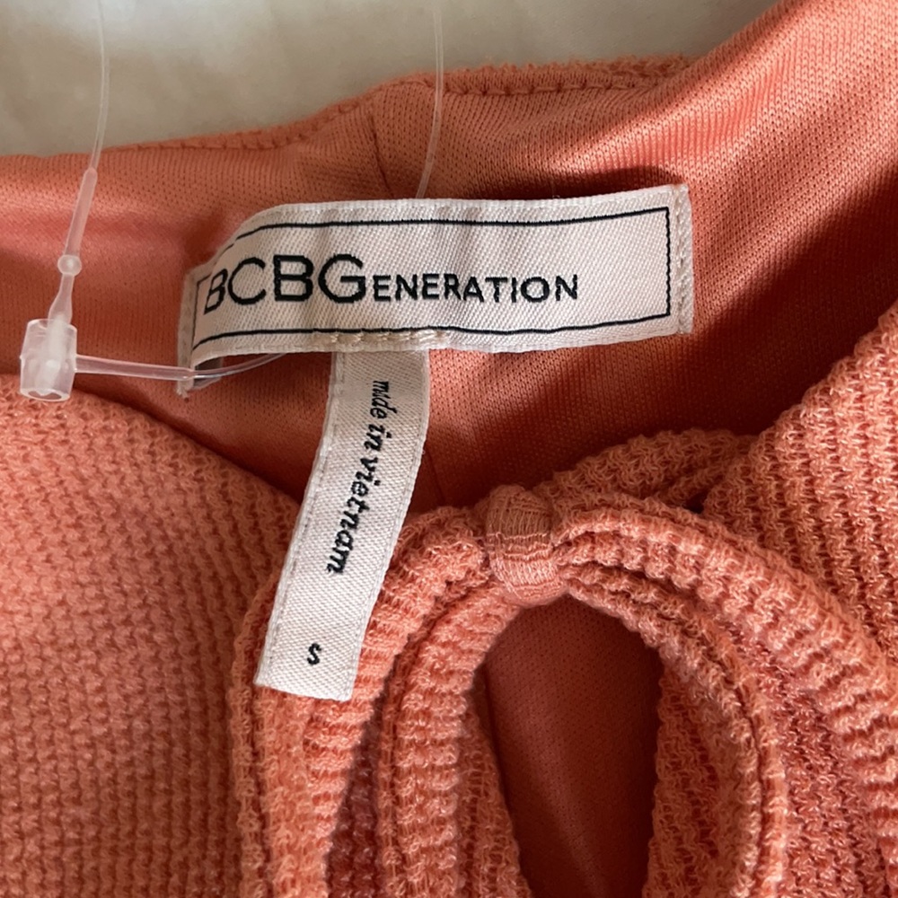 Off The Shoulder Dress in Papaya
BCBGeneration
S - Picture 6 of 7